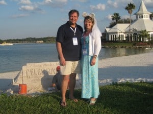 Disney-SM-Moms-sand-scupture