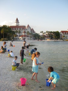 Grand-FLoridian-Beach-Kids