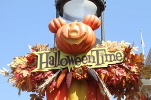 disney-parks-halloween