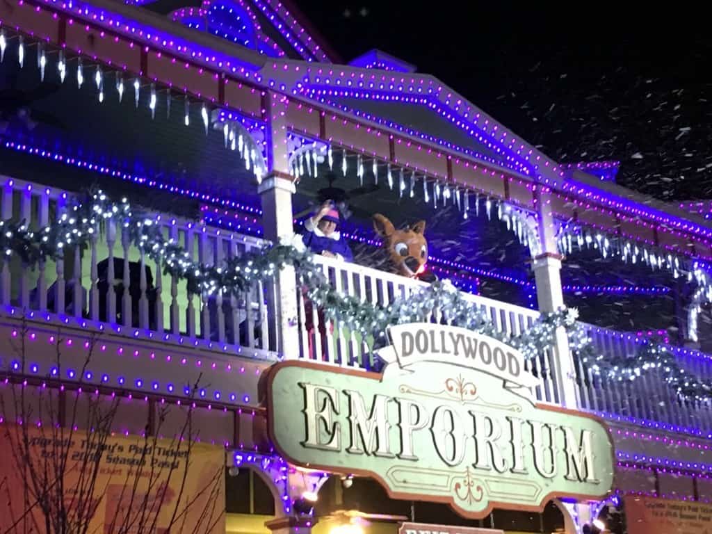 dollywood-rudolph