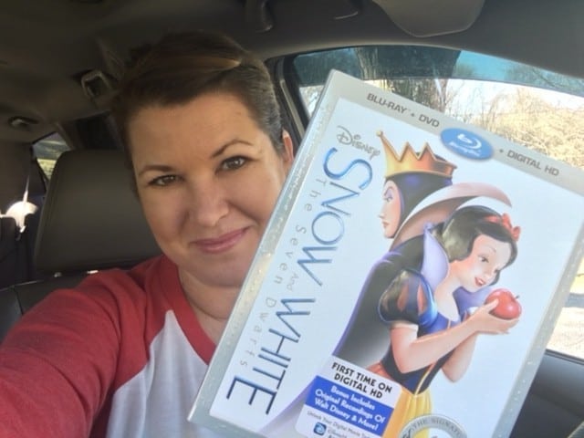 The Daily Dash: February 3 2016 {#SnowWhite on Blu-Ray}