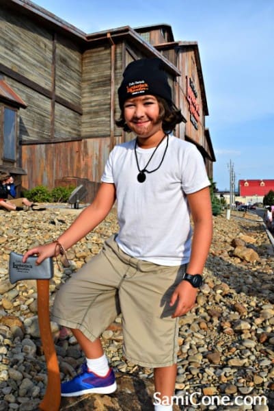 Lumberjack-Adventure-Britton-axe