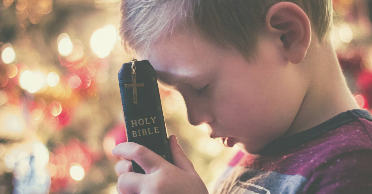 A Simple Bible Reading Plan for Kids (& you!)
