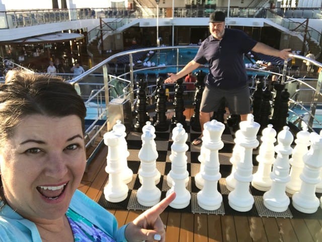 The Daily Dash: February 17, 2017 {#LLYMICruise Day 5 #DayAtSea}