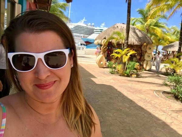 The Daily Dash- February 15, 2017 {#LLYMICruise Day 3 #Cozumel}