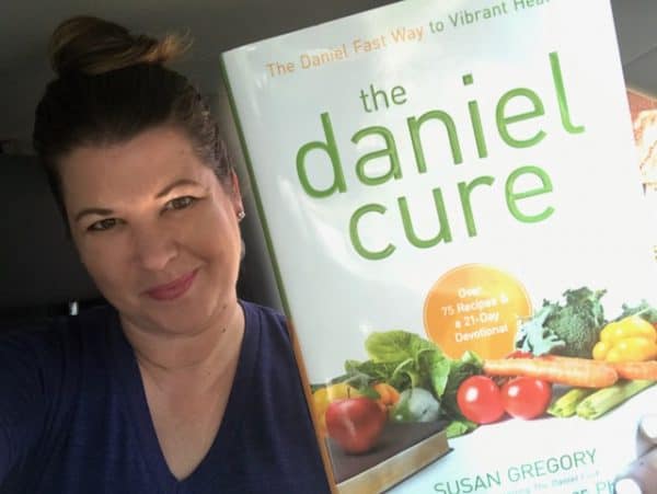 The Daily Dash: April 10, 2017 {100 Days of #OnceADayBible & Starting #DanielCure}