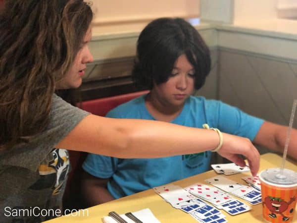 fazolis-family-dinner-card-game