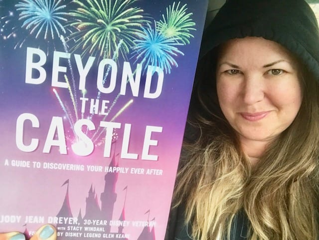 The Daily Dash: November 1, 2017 {Beyond the Castle Book}