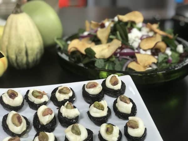 aldi friendsgiving drunken prunes