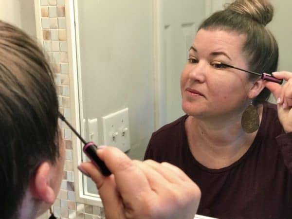 wet-n-wild-megaslim-skinny-mascara-mirror