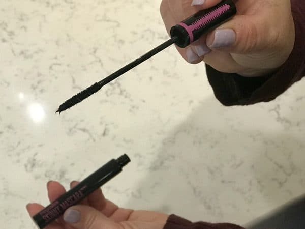 wet-n-wild-megaslim-skinny-mascara-wand