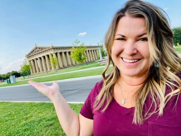 Parked at the Parthenon {The Daily Dash: July 6, 2021}