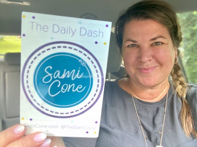 Embarrassing Morning Mom Wardrobe {The Daily Dash: September 22, 2021}