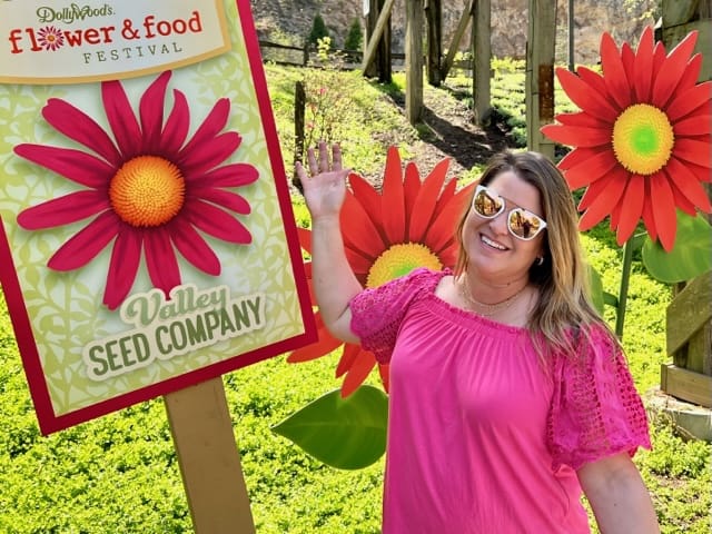 Dollywood’s Flower & Food Fest on Earth Day {The Daily Dash: April 22, 2022}