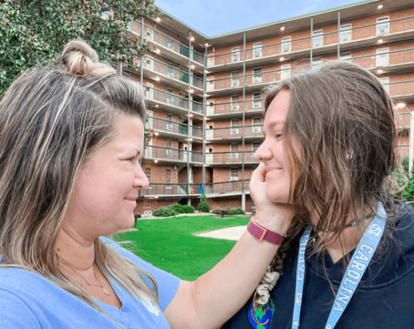 First Year Orientation at UNC Complete {Daily Dash: August 12, 2022}