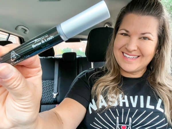 Brow & Lash Serum Honest Review {Daily Dash: October 25, 2022}